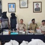 लोहरदगा में वाहन जांच के दौरान 433 किलो गांजा बरामद, दो तस्कर गिरफ्तार…