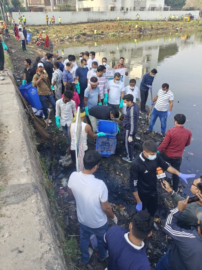 विशेष सफाई अभियान के तहत रानी तालाब धैया में सफाई एवं वृक्षारोपण कार्यक्रम आयोजित…