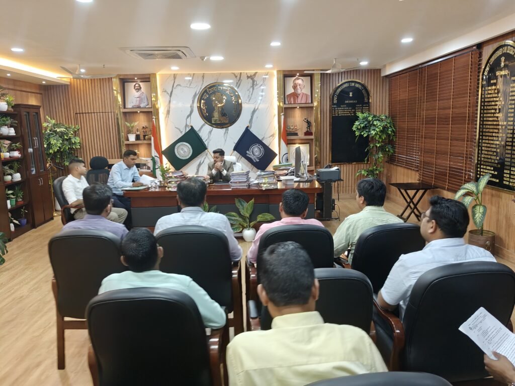 धनबाद सदर और तोपचांची के शिक्षकों को दिया गया विद्यालय के आधारभूत संरचना और बच्चों के सर्वांगीण विकास पर प्रशिक्षण…