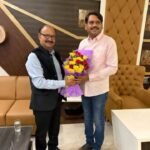 सीएमडी मनोज अग्रवाल ने मेयर संजीव सिंह को दी बधाई…