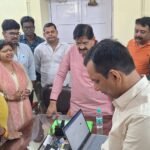 बिना सूचना बिजली काटने पर भड़के विधायक राज सिन्हा ,बिजली विभाग को चेताया -जनता से अन्याय नहीं होगा बर्दाश्त….