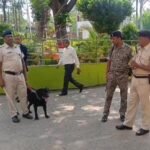 धनबाद जिला न्यायालय को बार-बार मिल रही बम धमकियों से दहशत, सुरक्षा पर उठे सवाल…