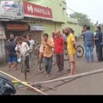 झरिया में तेज रफ्तार वाहन ने बिजली के दो पोल में मारी टक्कर.. हादसे में कोई बड़ा नुकसान नहीं…