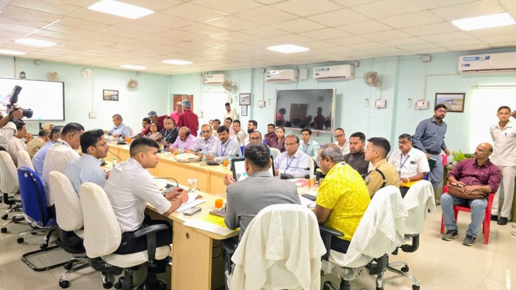 जिला प्रशासन व डीवीसी के बीच विभिन्न मुद्दों के निराकरण के लिए बैठक संपन्न…