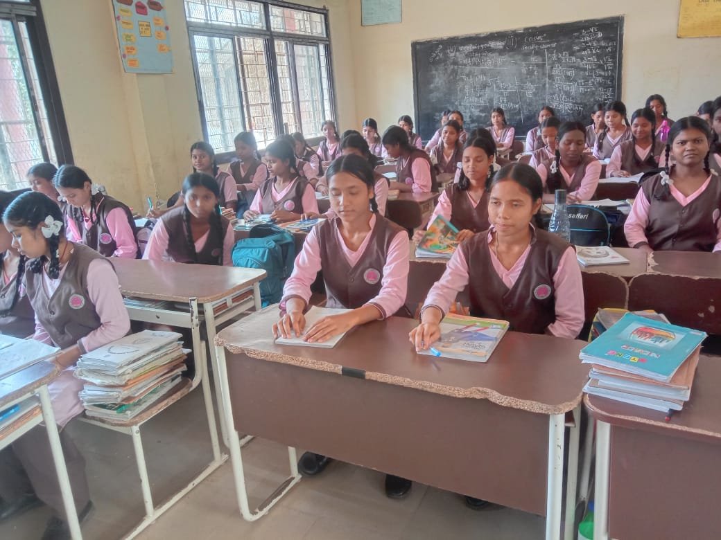 आईआईटी (आईएसएम) धनबाद: जनजातीय छात्रों के लिए आईटी प्रशिक्षण के साथ सेमेस्टर परीक्षा शुरू…