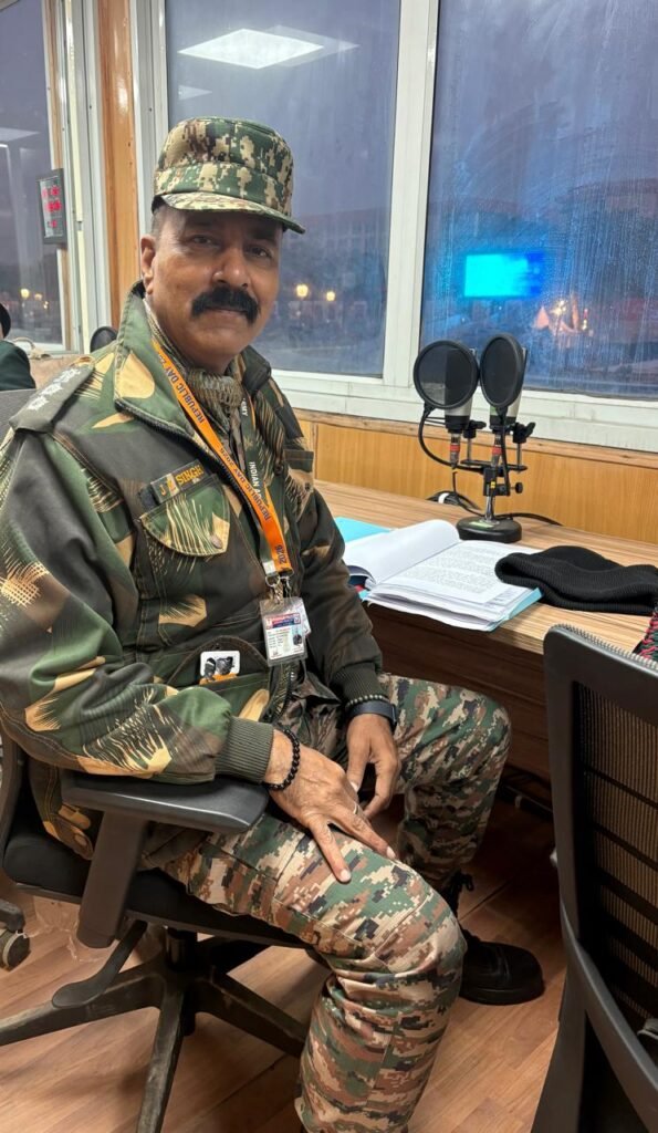 गणतंत्र दिवस परेड में शानदार कमेंट्री के लिए धनबाद निवासी कर्नल जेके सिंह को रक्षा मंत्रालय ने भेजा प्रशंसा पत्र…