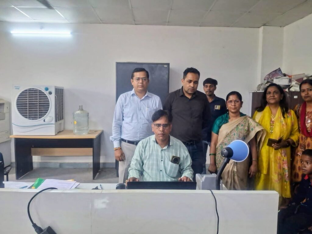 आधार कार्ड के लिए 51 दिव्यांगजनों का हुआ एनरोलमेंट…