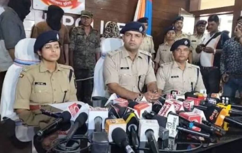 रांची डेंटल छात्रा दुष्कर्म मामला :बंगाल से गिरफ्तार किए गए दानिश से झारखंड पुलिस रिमांड पर लेकर कर रही है पूछताछ…