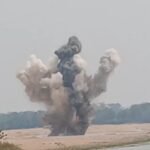 बहरागोड़ा में द्वितीय विश्वयुद्ध का 227 किलो का जिंदा बम डिफ्यूज, 100 मीटर ऊंचा उठा धुएं का गुबार…