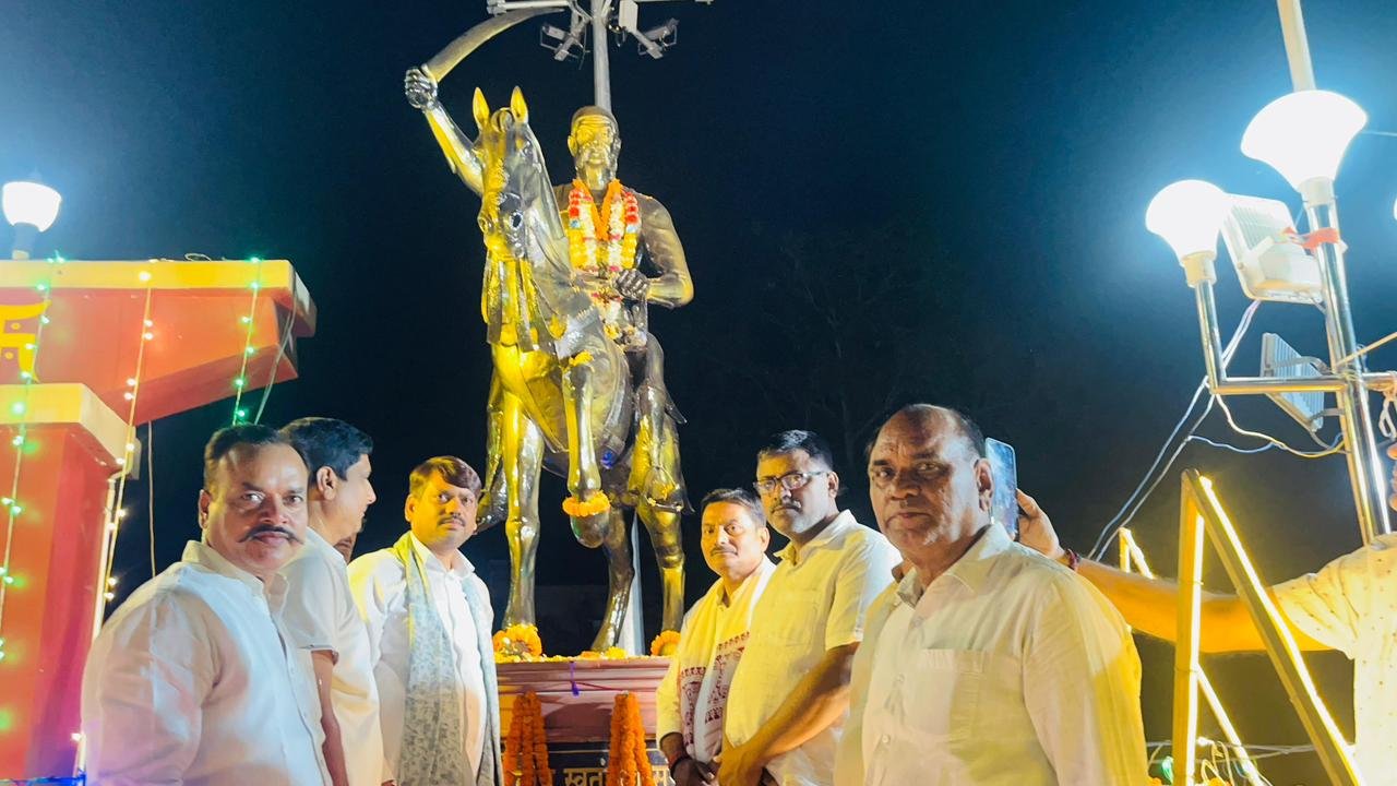 वीर कुंवर सिंह विजयोत्सव दिवस पर भव्य समारोह, हाई मास्क लाइट का हुआ उद्घाटन…