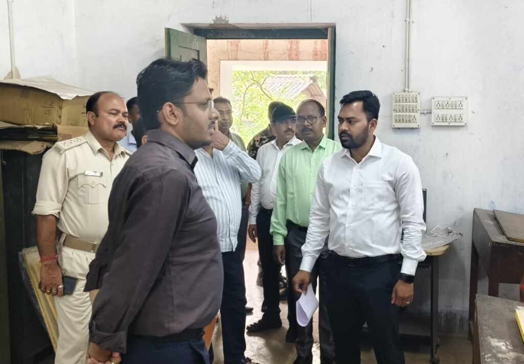 उप विकास आयुक्त ने होमगार्ड अभ्यार्थियों की तकनिकी दक्षता परीक्षा की तैयारियों का लिया जायजा…