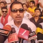 केन्दुआडीह NH सड़क चालू करने की मांग को लेकर चैंबर व्यवसायियों का आहुत बंद सफल..करकेंद से पुटकी तक बाज़ार रहा बंद..