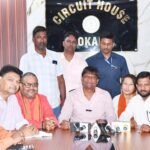 सांसद ढुल्लू महतो ने बोकारो सर्किट हाउस में पीसी कर बोकारो एयरपोर्ट को लेकर फैलाए जा रहे भ्रम और अफवाहों पर बयान दिया…