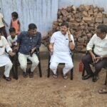 “खदानों से संवेदना के स्वर” पुस्तक प्रकाशन के 20 वर्ष पूर्ण होने पर लेखिका प्रीति पूजा एवं परिवार को धनबाद विधायक राज सिन्हा जी ने दी बधाई…