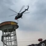 यूपी में एयरफोर्स ने पानी की टंकी पर 16 घंटे से फंसे दो बच्चे को MI 17 हेलीकॉप्टर से रेस्क्यु कर बचाया..रिल के चक्कर में चढ़े थे ऊपर ,तभी सीढ़ी धराशाही हो गई..