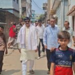 “विधायक आपके द्वार” कार्यक्रम के तहत धनबाद विधायक राज सिन्हा ने बरमसिया शक्तिनगर क्षेत्र का किया निरीक्षण…