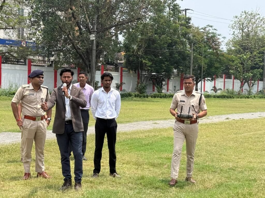 धनबाद पुलिस हुई हाईटेक: ड्रोन से आसमान से निगरानी, सुरक्षा व्यवस्था होगी और मजबूत…