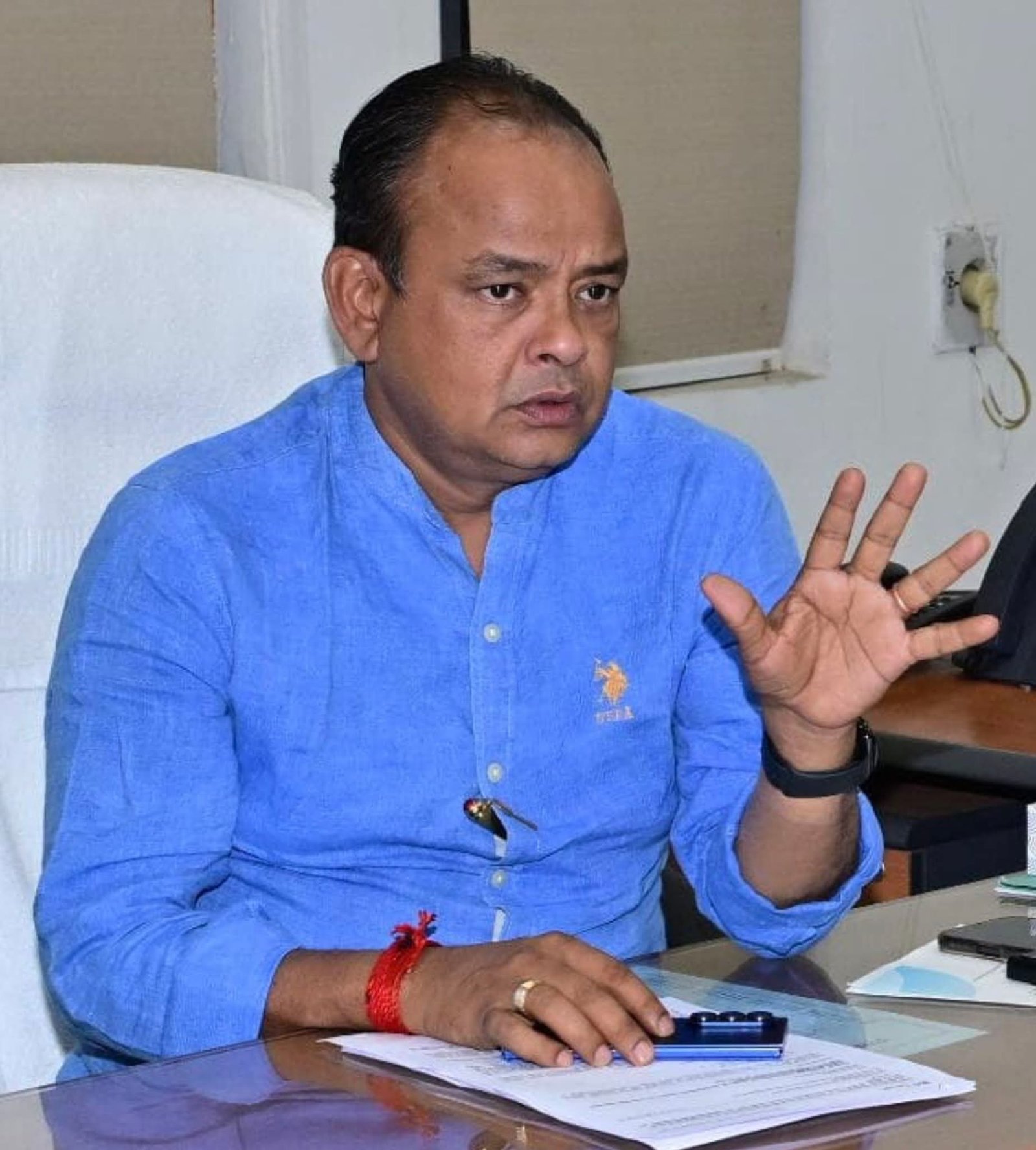सरायकेला के राजनगर अस्पताल में घोर लापरवाही पर कड़ी कार्रवाई, दोषियों पर गिरेगी सख्त गाज…