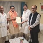 लगभग एक माह से बंद धनबाद–बोकारो मुख्य सड़क को अविलंब चालू कराने हेतु विधायक राज सिन्हा ने केंद्रीय कोयला राज्य मंत्री को सौंपा मांग पत्र…