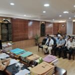 धनबाद जिला कांग्रेस कमिटी प्रतिनिधिमंडल ने डीसी और एसएसपी से की मुलाकात, सीओ पर कार्रवाई की मांग…