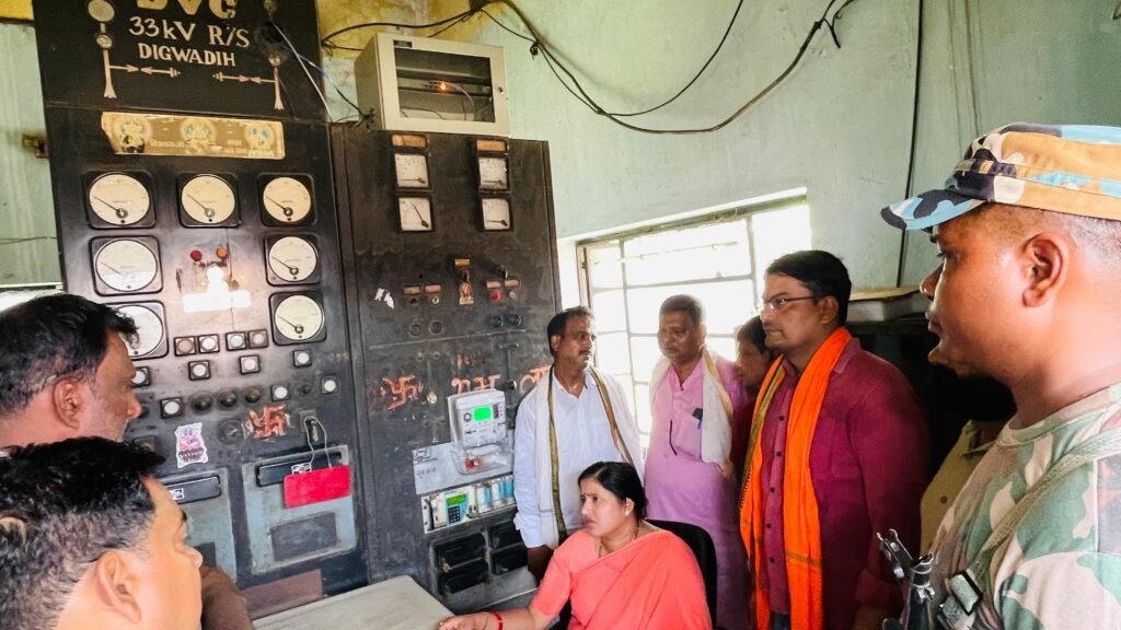 जनसमस्याओं को लेकर एक्शन मोड में विधायक रागिनी सिंह, बिजली-पानी संकट पर खुद संभाला मोर्चा…