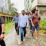 “बारिश बनी आफत तो मैदान में उतरे मेयर संजीव सिंह, जलजमाव से लेकर सड़क बाधा तक खुद संभाला मोर्चा”…