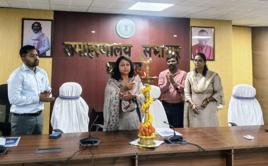 प्रधानमंत्री मातृ वंदना योजना पर जिला स्तरीय प्रशिक्षण का आयोजन….
