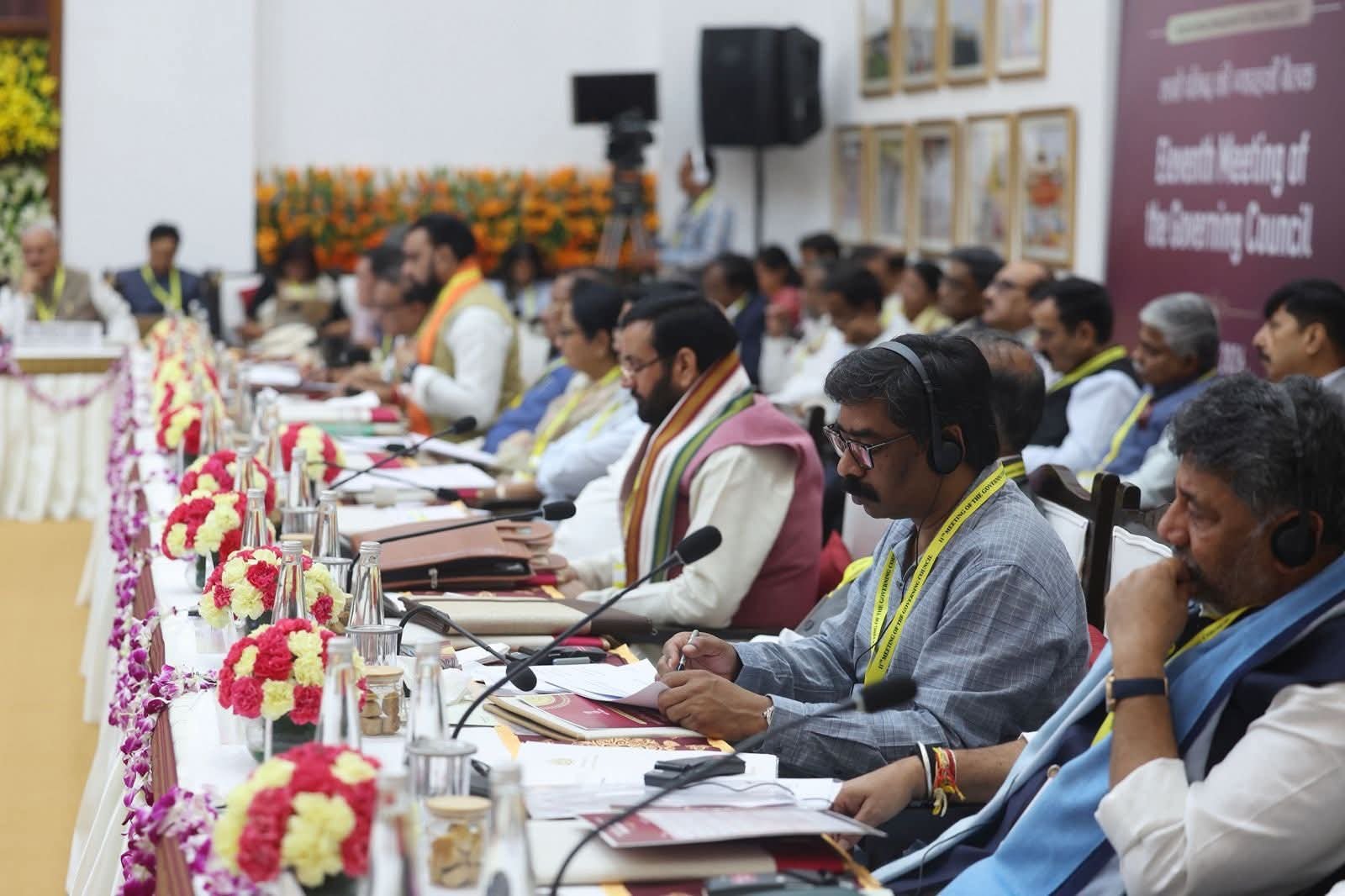 नीति आयोग की बैठक में हेमंत सोरेन ने रखा झारखंड 2050 का विजन, शिक्षा, स्वास्थ्य, उद्योग और खेल पर दिया जोर