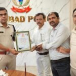 धनबाद SSP प्रभात कुमार को इंडियन रिपोर्टर्स एसोसिएशन ने किया सम्मानित