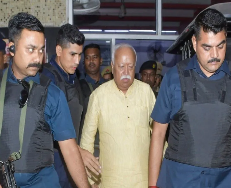 फिरोजाबाद में दिल्ली आ रही शताब्दी पर पथराव से मचा हड़कंप, RSS प्रमुख मोहन भागवत थे ट्रेन में सवार, आरोपी गिरफ्तार