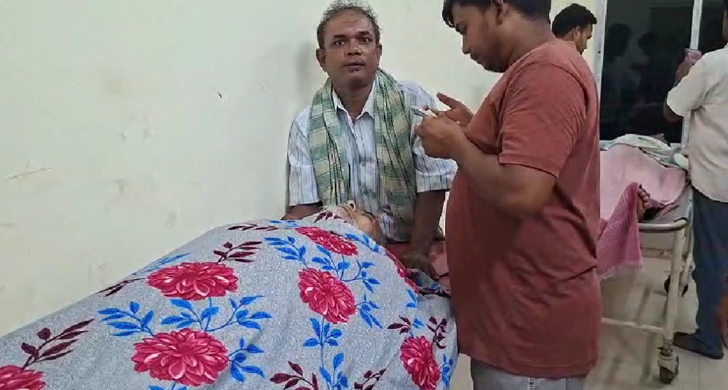 पारलालपुर गंगाघाट पर दर्दनाक हादसा, बिजली गिरने से चार की मौत, कई यात्री गंभीर