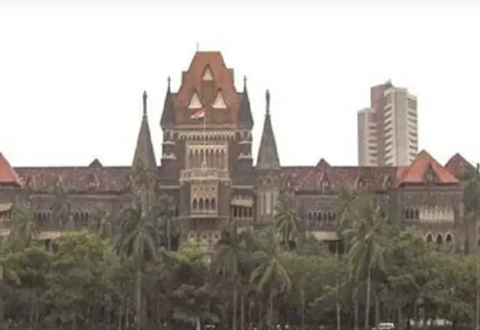 बॉम्बे हाई कोर्ट का बड़ा एक्शन, FIR की प्रति नहीं देने पर SHO पर लगा जुर्माना, पांच दिनों के भीतर एफआइआर की प्रति उपलब्ध कराने का दिया आदेश