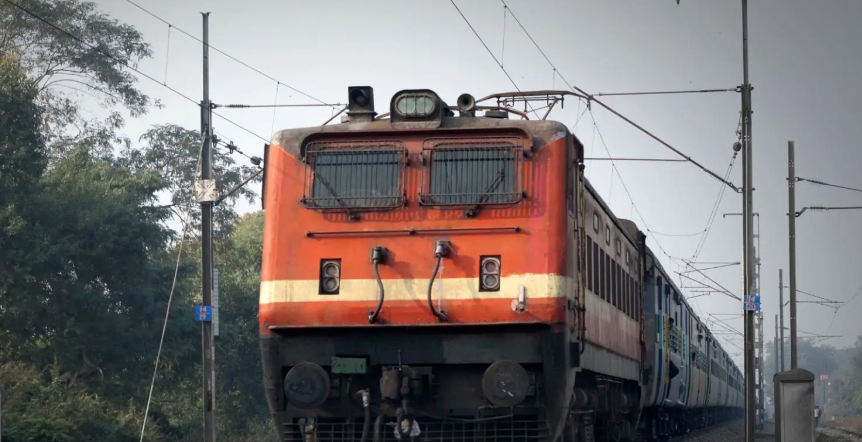 जम्मू से खड़गपुर जाने वालों के लिए राहत, मगर AC यात्रियों को खुद करना होगा कंबल का इंतजाम
