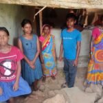 टुंडी में हाथियों का महातांडव: 35 हाथियों के झुंड ने उजाड़े कई घर, अनाज भी किया बर्बाद