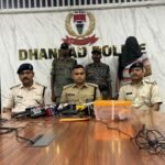 धनबाद में पुलिस का बड़ा एक्शन, अवैध हथियारों के साथ गिरफ्तार आरोपी; रेलवे टेंडर में रंगदारी की साजिश का दावा