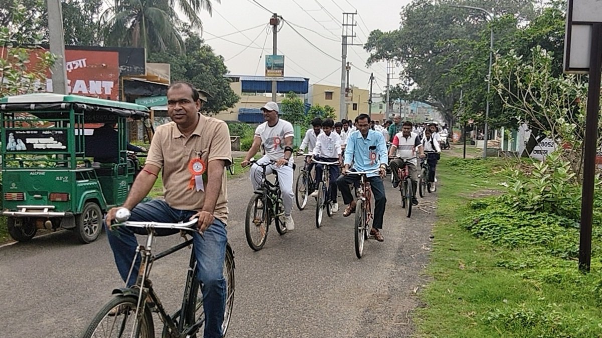 Fit India Movement: Grand cycle rally in Salanpur on World Bicycle Day