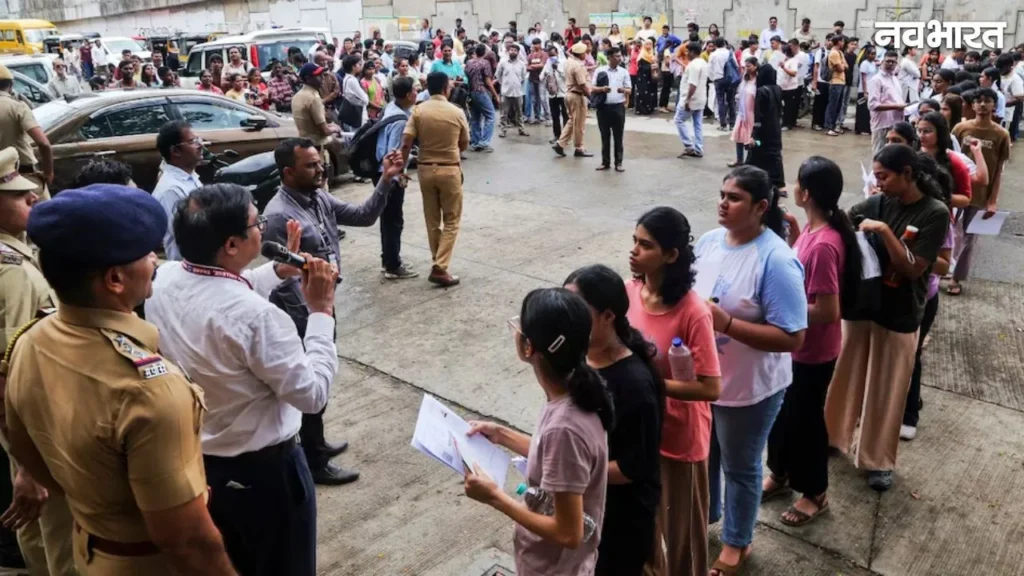 NEET री-एग्जाम में बड़ा फर्जीवाड़ा! लखीसराय में सॉल्वर गैंग का पर्दाफाश, 24 गिरफ्तार