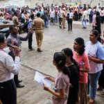 NEET री-एग्जाम में बड़ा फर्जीवाड़ा! लखीसराय में सॉल्वर गैंग का पर्दाफाश, 24 गिरफ्तार