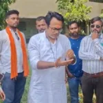 स्कूल में दिखी दोहरी व्यवस्था! छात्रों के जर्जर टॉयलेट और शिक्षकों के लग्जरी शौचालय देख भड़के भाजपा नेता