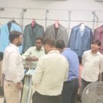 धनबाद नगर निगम की बड़ी कार्रवाई, ओज़ोन गैलेरिया में ट्रेड लाइसेंस जांच के दौरान ₹14 हजार जुर्माना