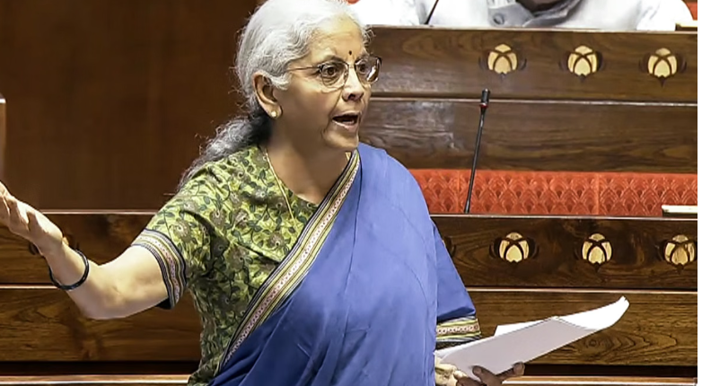‘मध्यम वर्ग भारत की अर्थव्यवस्था की सबसे बड़ी ताकत’, निर्मला सीतारमण बोलीं- 500 शहर बनेंगे नए ग्रोथ सेंटर