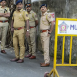 मुंबई में 23 जुलाई स 6 अगस्त तक सख्त पाबंदियां, 5 से ज्यादा लोगों के जुटने और प्रदर्शन पर रोक