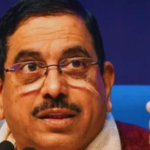 धर्मेंद्र प्रधान का इस्तीफा मंजूर, प्रह्लाद जोशी को मिला शिक्षा मंत्रालय का अतिरिक्त प्रभार