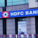 HDFC बैंक का बड़ा एक्शन! CEO और CFO समेत 3 वरिष्ठ अधिकारियों पर 1-1 लाख रुपये का जुर्माना