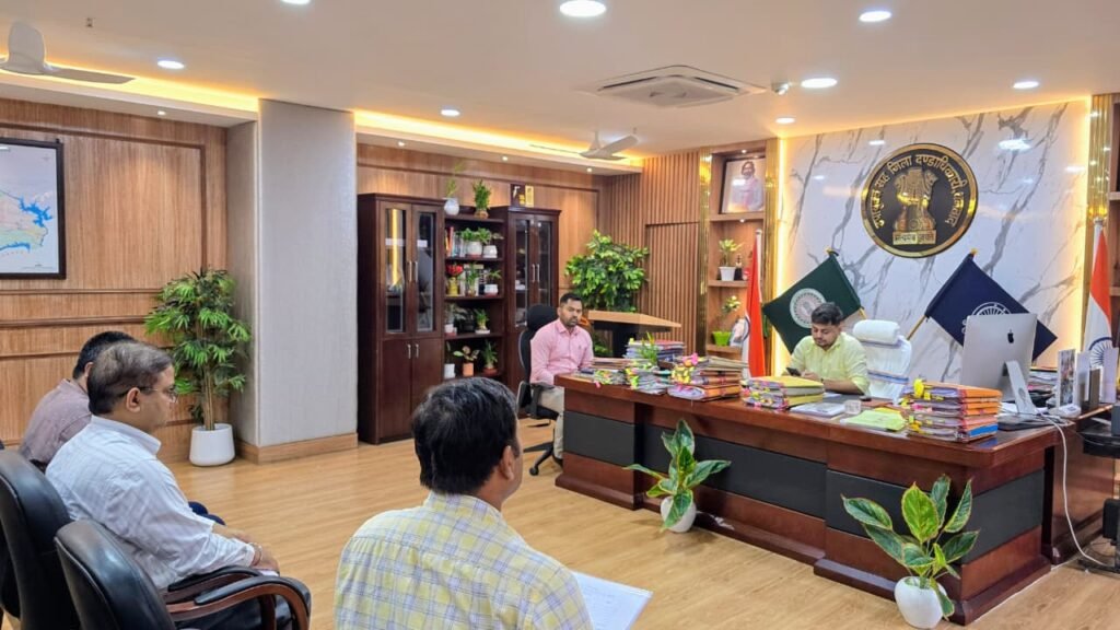 धनबाद: प्रधानमंत्री कुसुम योजना की समीक्षा, 192 आवेदन स्वीकृत, दावा-आपत्ति आमंत्रित