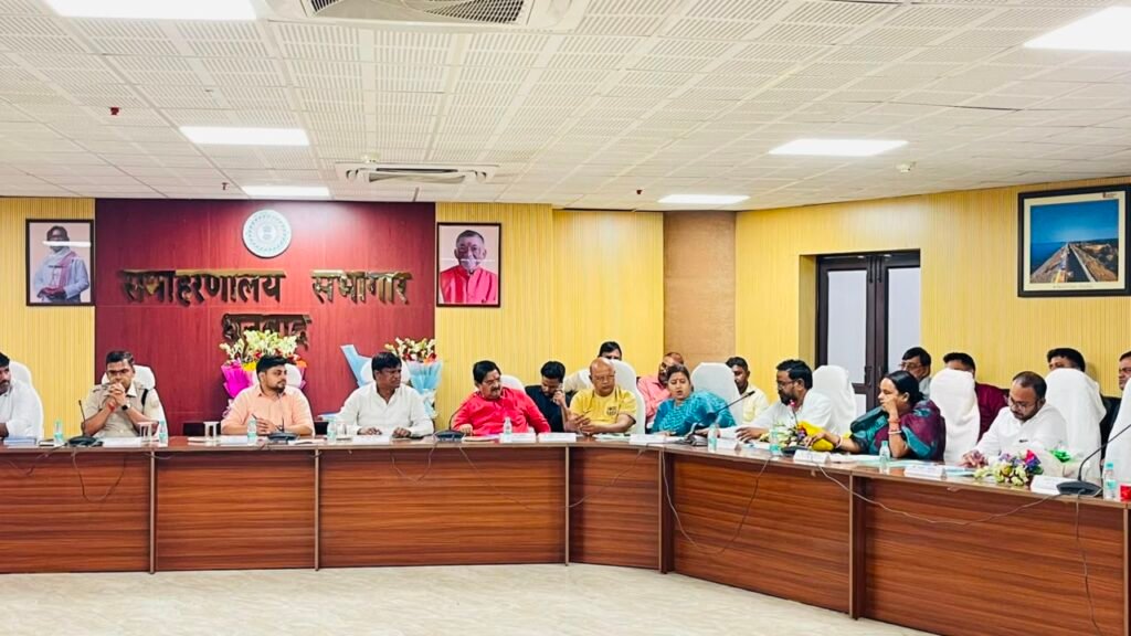 झरिया, केंदुआ और लोदना के लंबित मुद्दों पर विधायक रागिनी सिंह ने उठाई आवाज, भू-धंसान प्रभावित सड़क जल्द खोलने की मांग