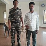 Bokaro News: पेंक नारायणपुर पुलिस ने फरार वारंटी को किया गिरफ्तार, तेनुघाट कोर्ट के वारंट पर हुई कार्रवाई