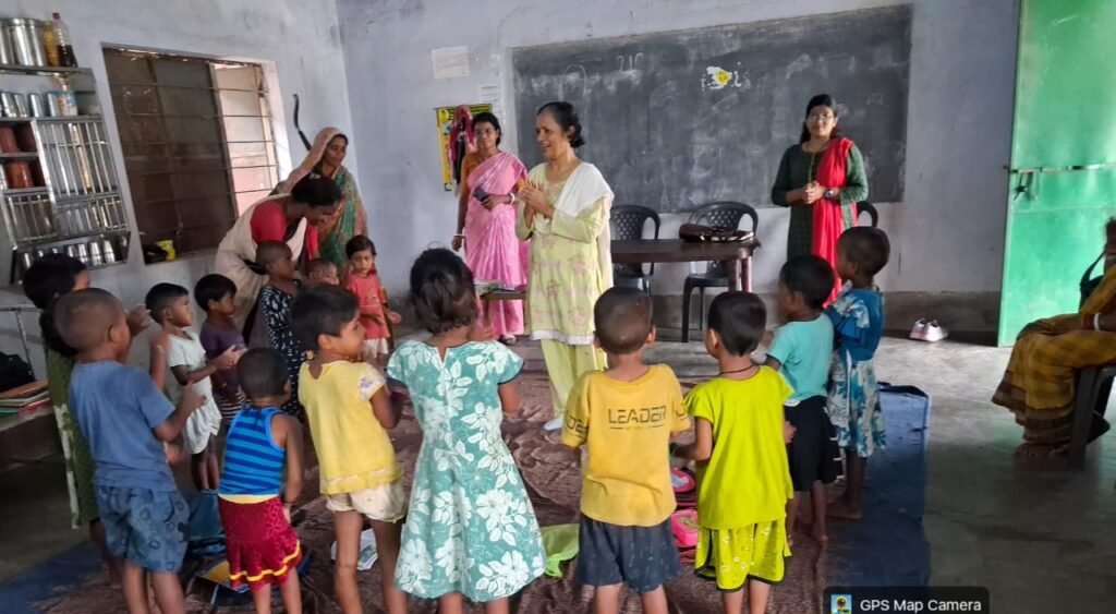 उपायुक्त के निर्देश पर सरायकेला के आंगनवाड़ी केंद्रों का निरीक्षण, गुणवत्तापूर्ण सेवाएं सुनिश्चित करने पर जोर