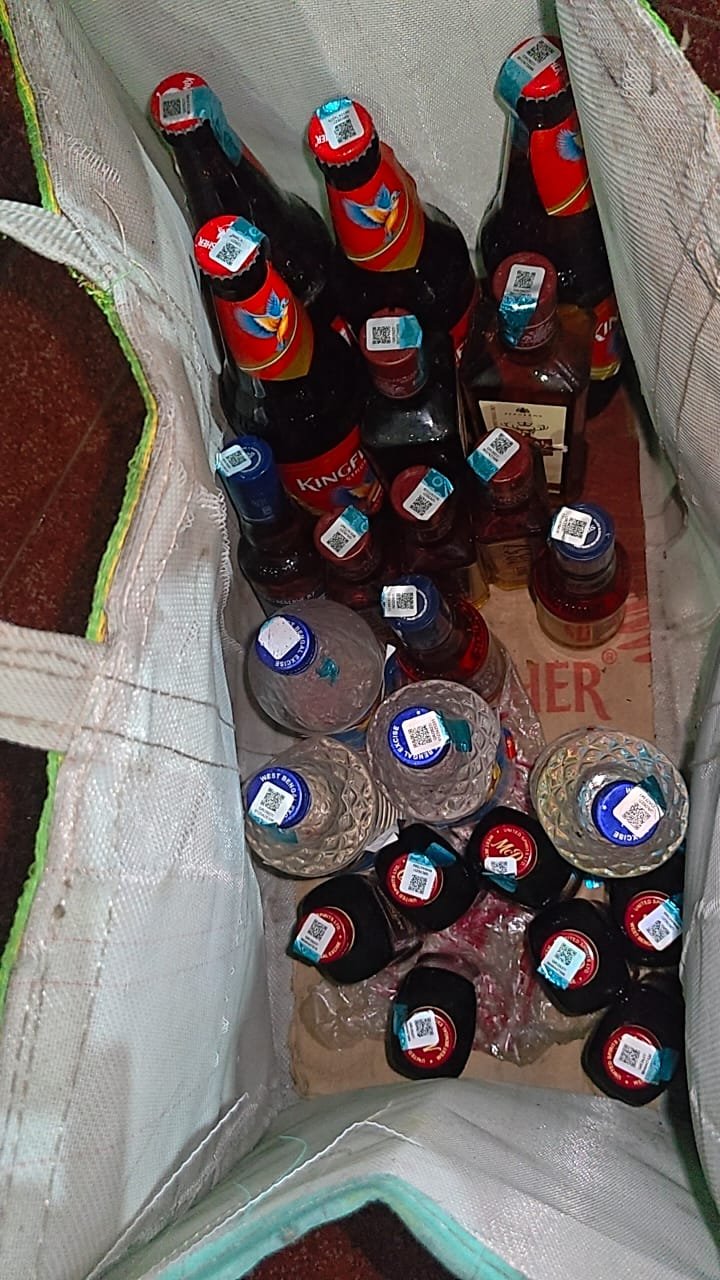 सलानपुर के देनदुआ में होटल की आड़ में चल रहा था अवैध शराब कारोबार, पुलिस ने होटल मालिक को किया गिरफ्तार