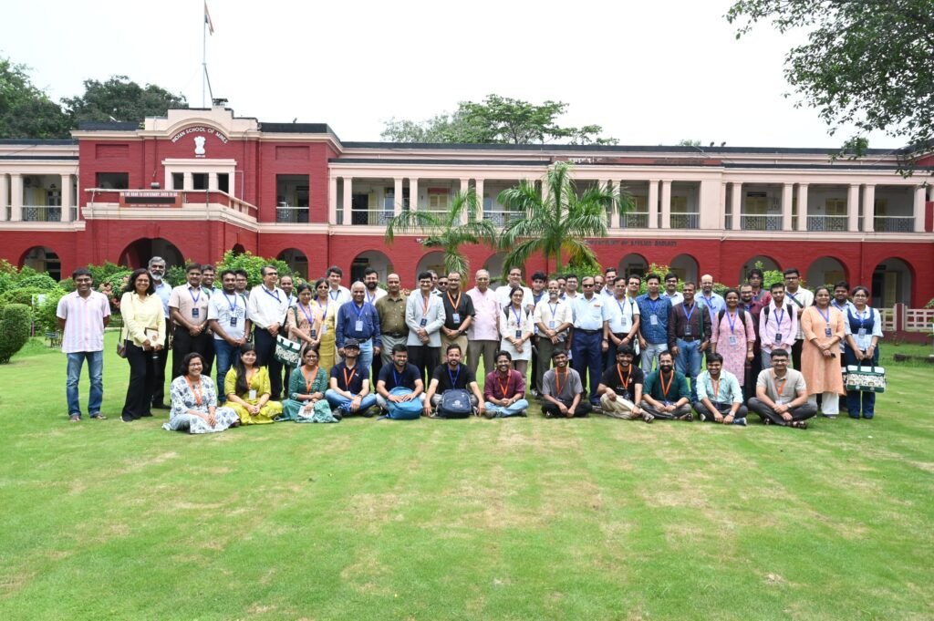 IIT ISM धनबाद में पावर इलेक्ट्रॉनिक्स, डिजिटल कंट्रोल और बैटरी मैनेजमेंट सिस्टम पर पांच दिवसीय पीएचडी समर स्कूल शुरू